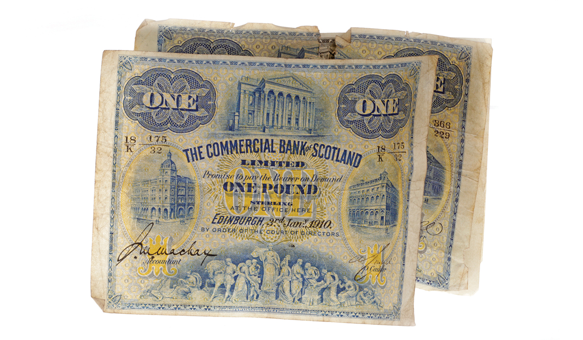 Image of lot 809 - eighteen carat gold full hunter pocket watch