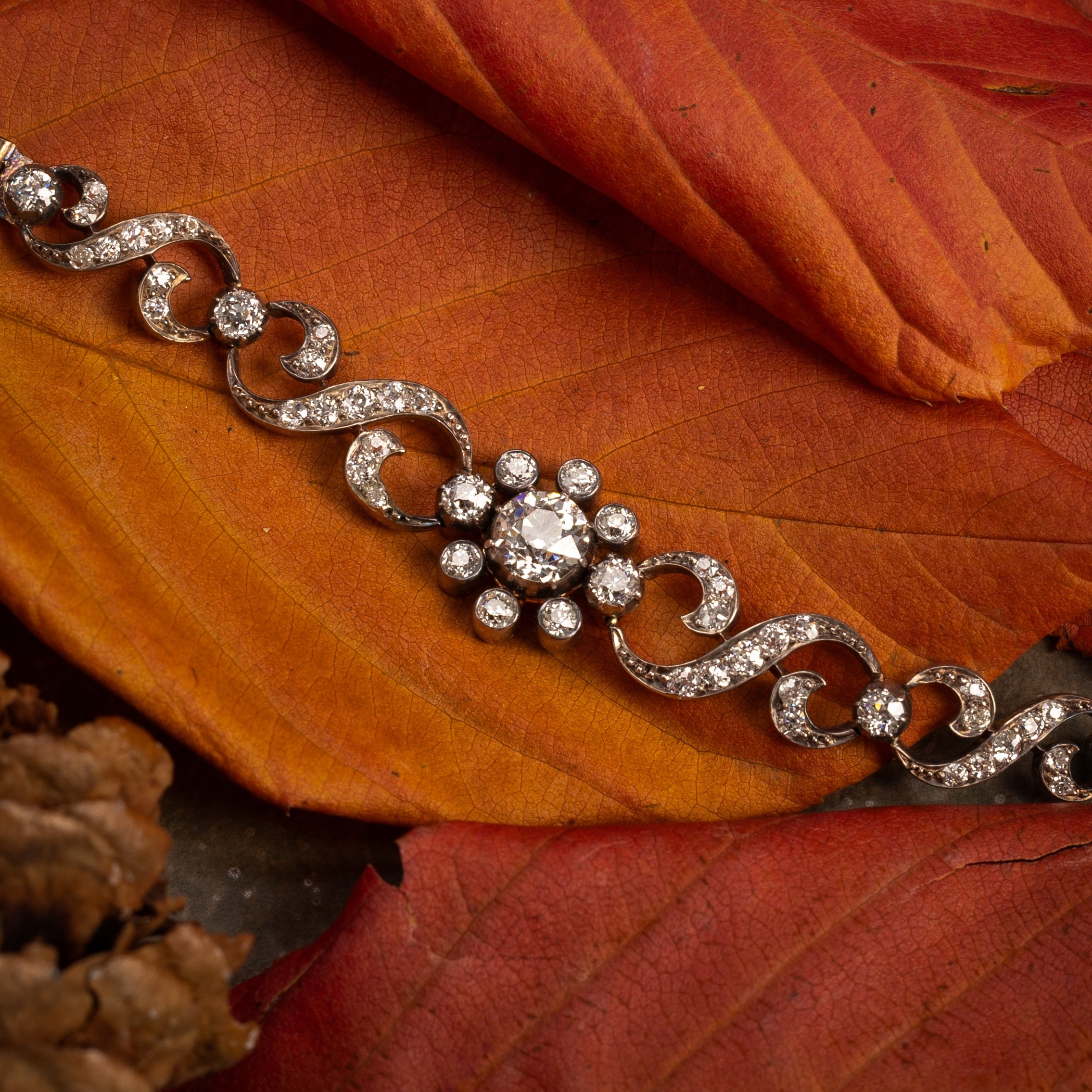 Antique & Modern Jewellery