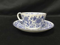 Lot 470 - MINTONS BLUE AND WHITE PART TEASE together...