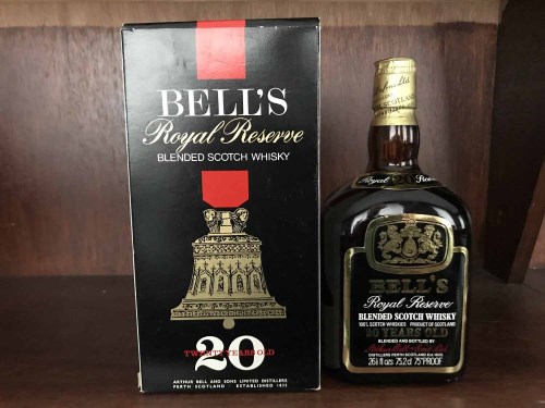 Lot 24 - BELL'S ROYAL RESERVE 20 YEARS OLD Blended...