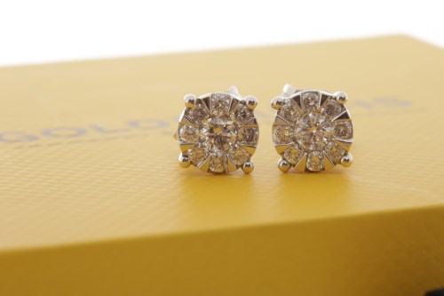 Lot 266 - PAIR OF DIAMOND STUD EARRINGS each of circular...