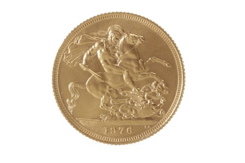 Lot 621 - GOLD SOVEREIGN DATED 1976