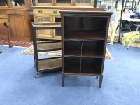 Lot 340 - SMALL MAHOGANY BOOKCASE together with an oak...