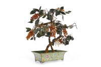 Lot 1091 - EARLY/MID 20TH CENTURY CHINESE HARDSTONE TREE...