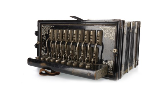 Lot 1439 - EARLY 20TH CENTURY 19-BUTTON MELODIAN maker...