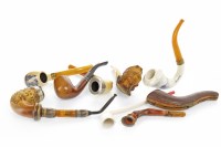 Lot 1635 - LOT OF EARLY TO MID-20TH CENTURY SMOKING PIPES...