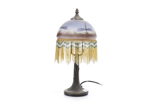 Lot 1637 - SMALL TIFFANY STYLE TABLE LAMP the fringed...