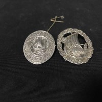 Lot 37 - CIRCULAR BROOCH IN THE STYLE OF IONA with...