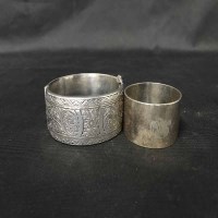 Lot 42 - SILVER BANGLE WITH ENGRAVED DECORATION maker...