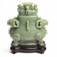 Lot 291 - MID 20TH CENTURY CHINESE JADE LIDDED VASE with...