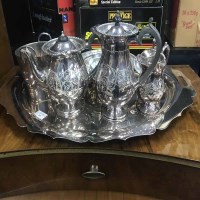 Lot 191 - LARGE OVAL WAVE GALLERY SILVER PLATED TRAY and...
