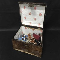 Lot 383 - LOT OF BEAD NECKLACES along with other costume...