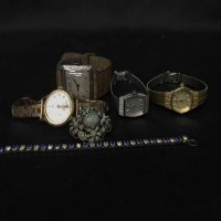 Lot 387 - LOT OF MIXED COLLECTABLES to include silver...