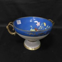 Lot 404 - EARLY 20TH CENTURY JAPANESE IMARI PATTERNED...