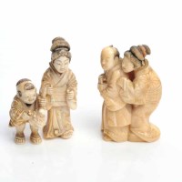 Lot 383 - TWO EARLY 20TH CENTURY JAPANESE IVORY...