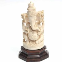 Lot 397 - EARLY 20TH CENTURY INDIAN IVORY CARVED FIGURE...