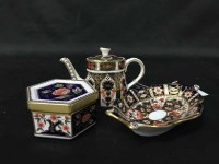 Lot 306 - ROYAL CROWN DERBY LIDDED JAR, PIN DISH AND...