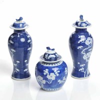Lot 412 - PAIR OF 20TH CENTURY CHINESE BLUE AND WHITE...