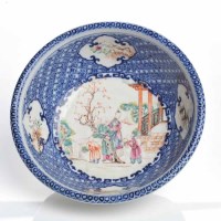 Lot 425 - CHINESE FAMILLE ROSE BOWL with blue and white...