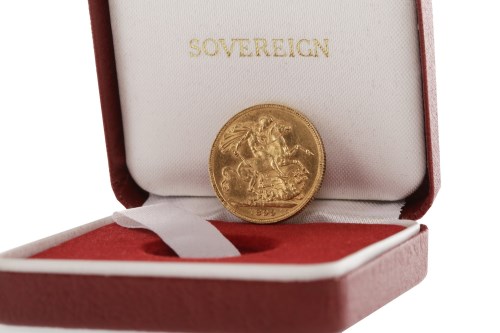 Lot 514 - GOLD SOVEREIGN DATED 1899