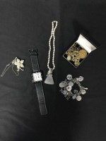 Lot 20 - COLLECTION OF JEWELLERY including silver and...