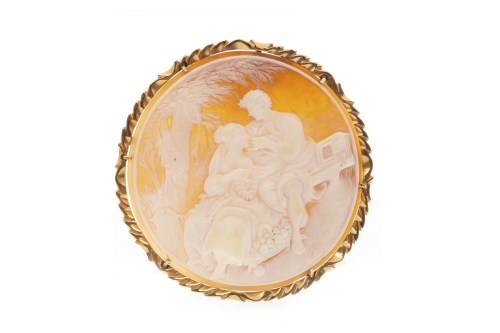 Lot 507 - GOLD MOUNTED CAMEO BROOCH BY GIOVANNI NOTO set...