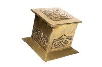Lot 1691 - GLASGOW SCHOOL SMALL SQUARE BRASS INKWELL with...