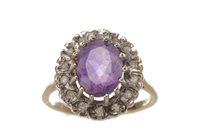Lot 117 - A GEM AND DIAMOND CLUSTER RING