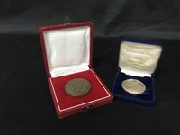 Lot 168 - GROUP OF 20TH CENTURY COINS AND MEDALS