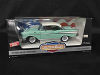 Lot 71 - AMERICAN MUSCLE 1957 CHEVY BEL AIR SPORT COUPE DIE-CAST MODEL