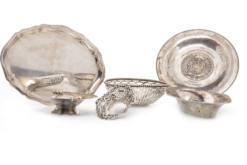 Lot 707 - A LOT SIX VICTORIAN SILVER AND LATER BON BON DISHES