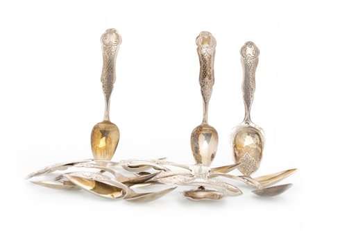 Lot 716 - A SET OF DUTCH SILVER TEASPOONS AND SORBET SPOONS