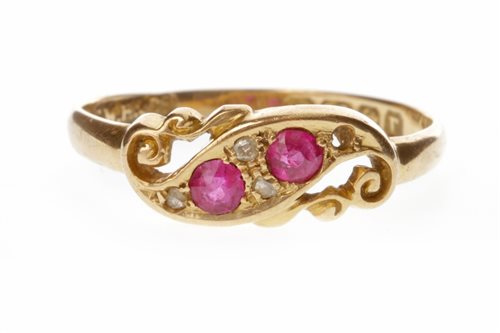 Lot 37 - A CREATED RUBY AND DIAMOND RING