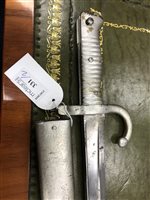 Lot 331 - A WORLD WAR ONE BAYONET AND OTHER ITEM