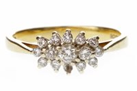 Lot 88 - A DIAMOND CLUSTER RING