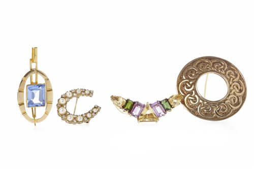 Lot 99 - FOUR GOLD BROOCHES