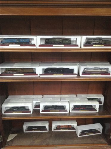 Lot 277 - A COLLECTION OF MODEL TRAINS