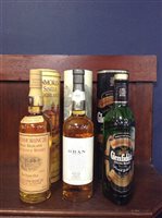 Lot 33 - GLENMORANGIE 10 YEARS OLD, OBAN AGED 14 YEARS & GLENFIDDICH SPECIAL RESERVE