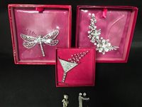 Lot 7 - A COLLECTION OF BUTLER AND WILSON BROOCHES