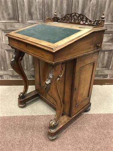 Lot 924 A Victorian Walnut Davenport Writing Desk