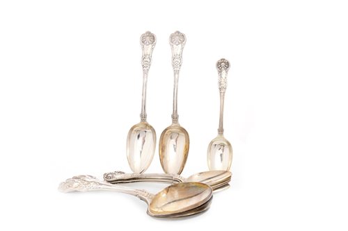 Lot 729 - A SET OF VICTORIAN SILVER SPOONS