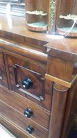 Lot 135 - A VICTORIAN MAHOGANY CHEST OF DRAWERS
