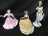 Lot 178 - A ROYAL WORCESTER 'A PRESENT FOR SANTA' FIGURE WITH SIX OTHER FIGURES
