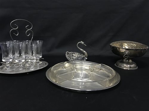Lot 232 - A COLLECTION OF SILVER PLATED ITEMS