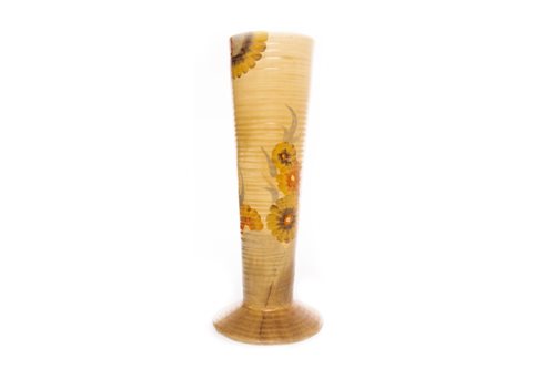 Lot 1265 - A CLARICE CLIFF FOR WILKINSON VASE
