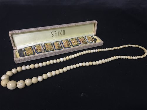 Lot 427 - AN INDO-PERSIAN HAND PAINTED BONE BRACELET