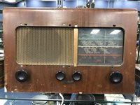 Lot 77 - VALVE RADIO AND A COLLECTION OF TOOLS