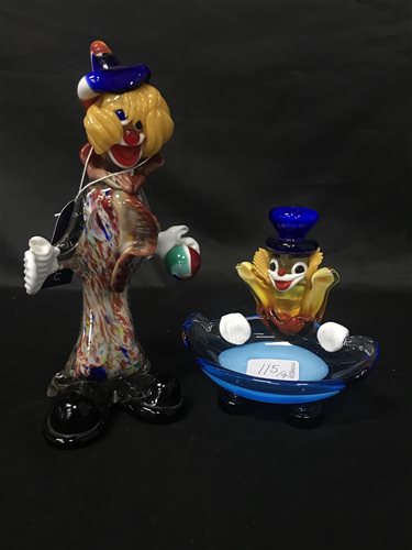 Lot 115 - A GROUP OF MURANO GLASS CLOWNS