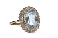Lot 92 - AN IMPRESSIVE TOPAZ AND DIAMOND CLUSTER RING