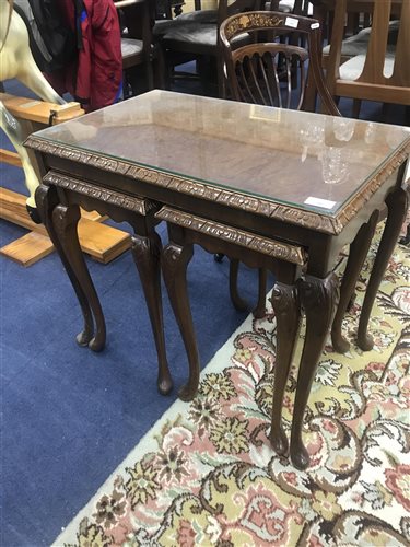 Lot 186 - A NEST OF TABLES